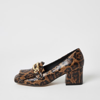 Mocassins marrons imprimé léopard à talon carré