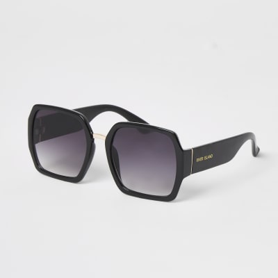 Black square shape glam sunglasses