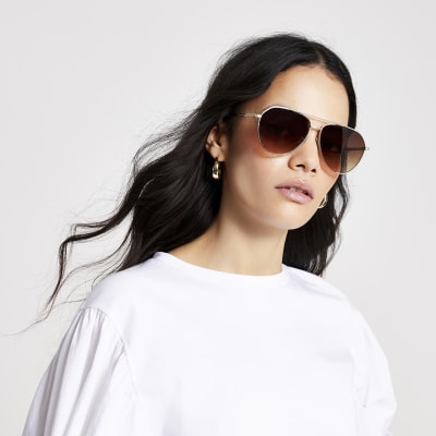 Gold aviator sunglasses