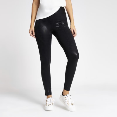 Schwarze, beschichtete Leggings mit Hahnentritt-Muster