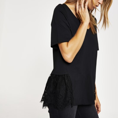 Zwart kanten V-hals T-shirt met  peplum