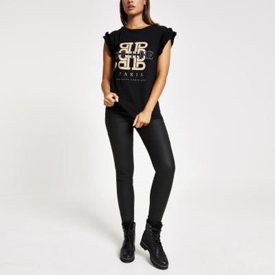 Zwart T-shirt met 'RI Couture'-print en mouwen met ruches