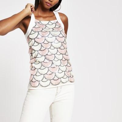 Pinkes Trägertop mit Fransen