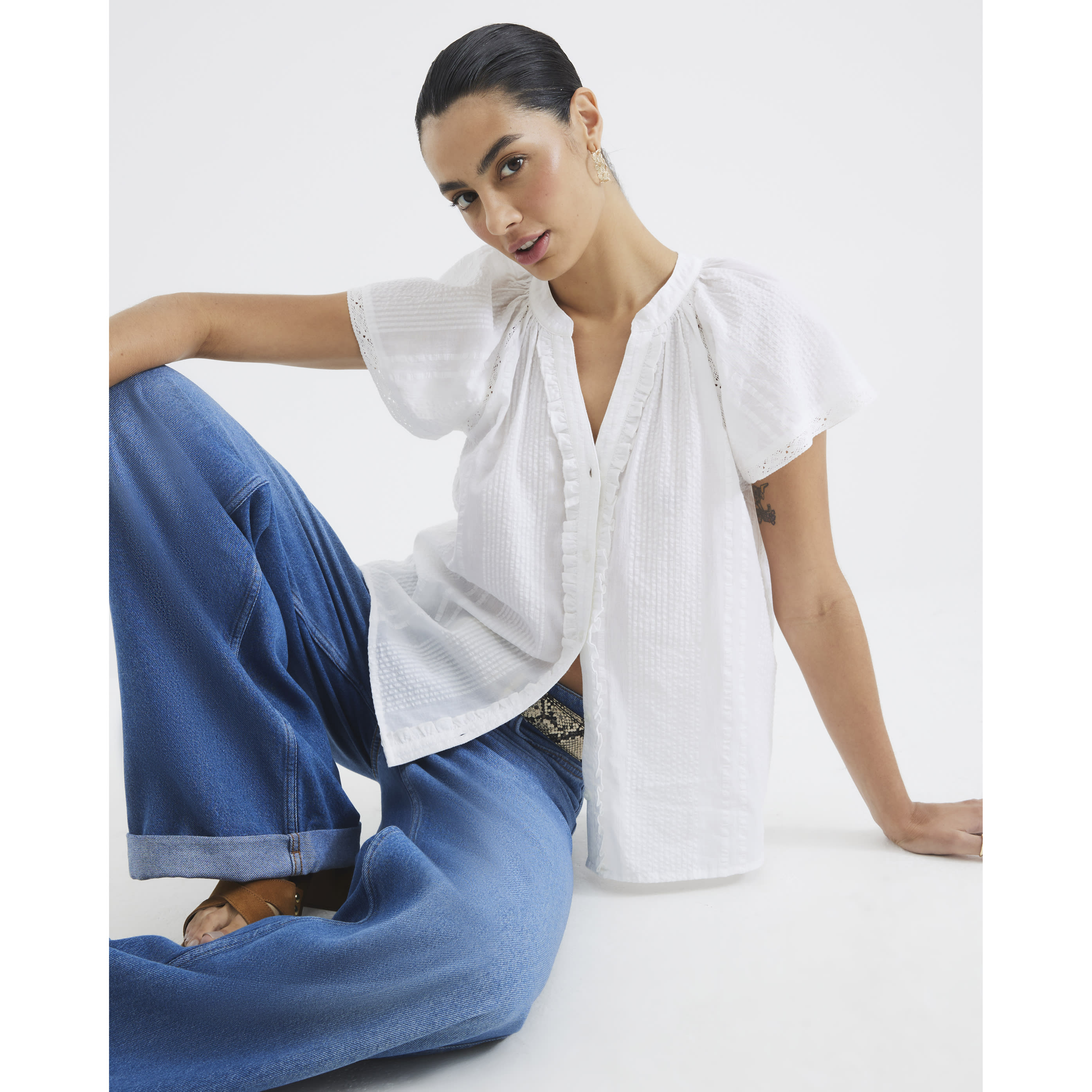 River Island White Short Sleeve Frill V Neck Top