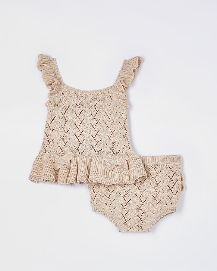Baby beige knit top and knicker set