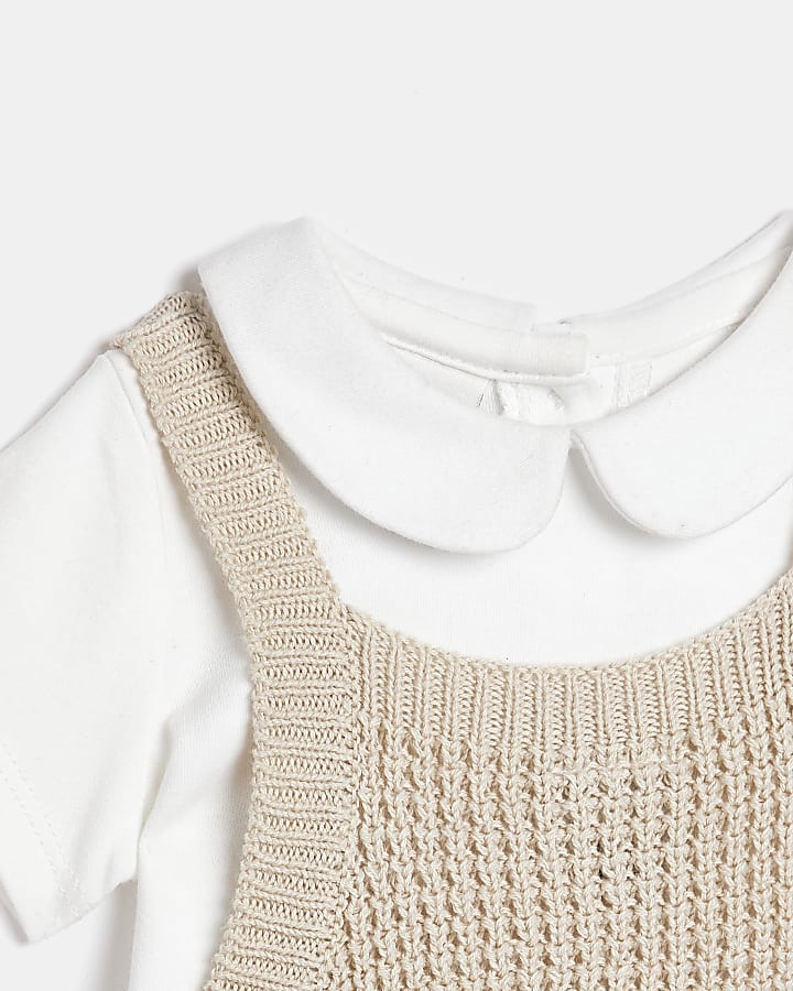 Baby beige knitted dungaree outfit
