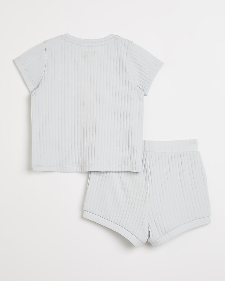 Baby blue organic ribbed shorts outfit