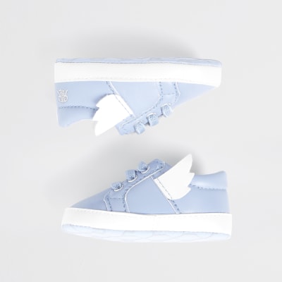 river island infant trainers