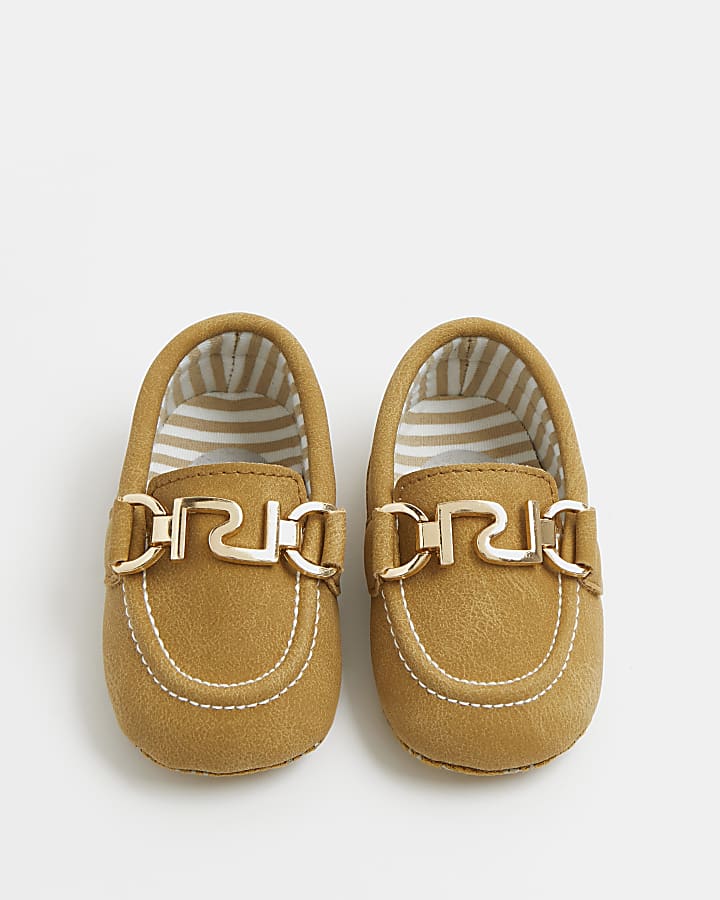 Baby boys brown RI logo loafers