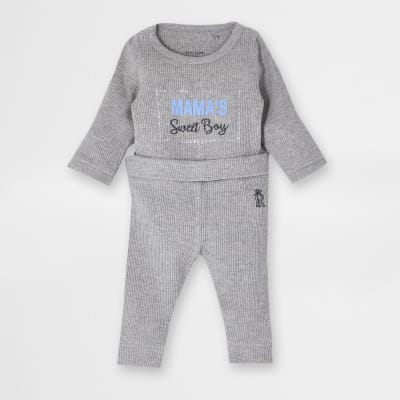 mama's boy baby outfit