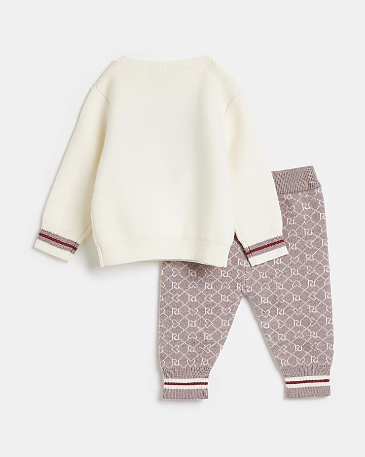 Baby girls cream RI outfit with giftbox