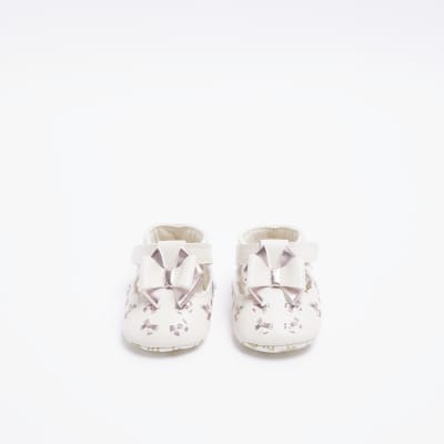 Baby girl store sandals river island