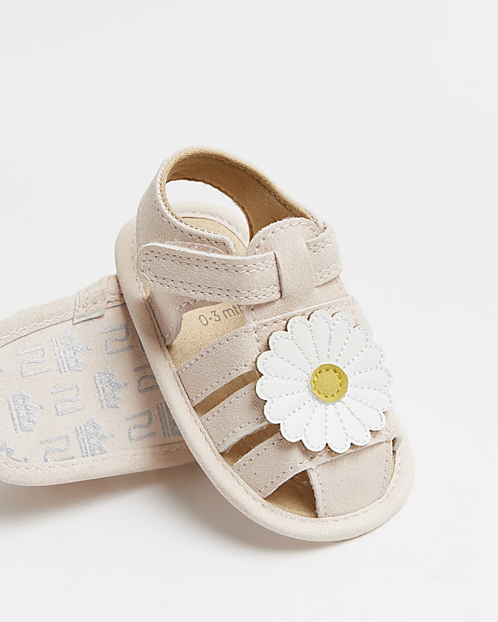 Baby girls pink daisy caged sandals