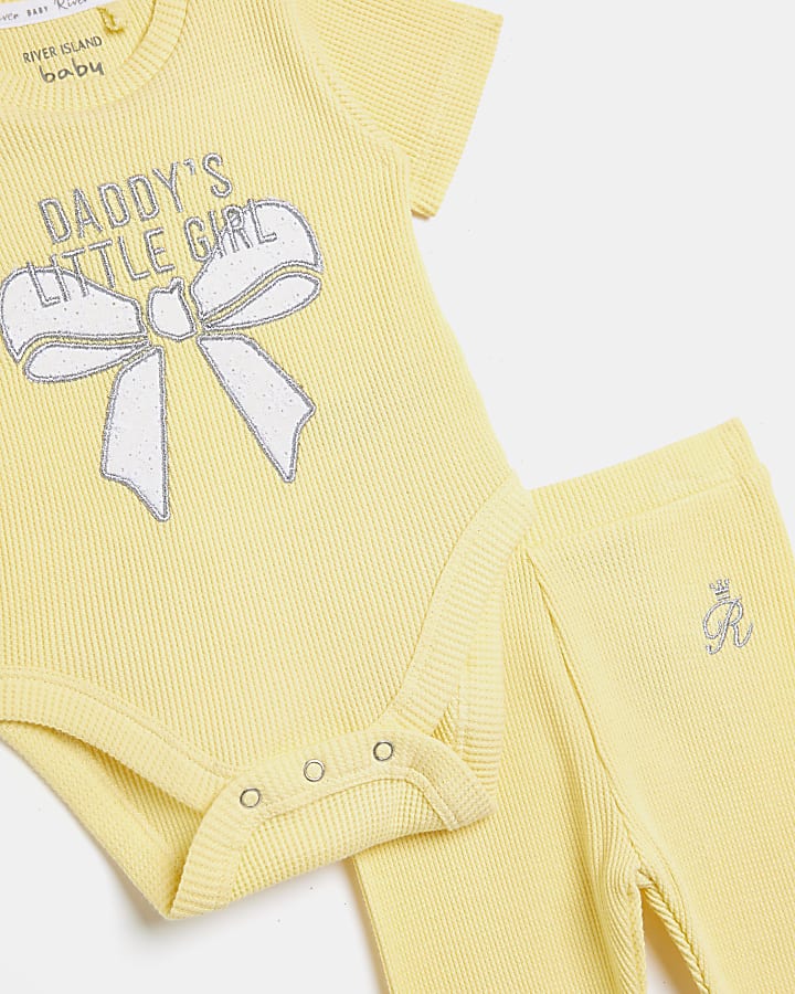 Baby girls yellow 'Daddy's Girl' waffle set