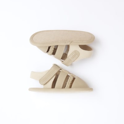 Boys river island discount slippers