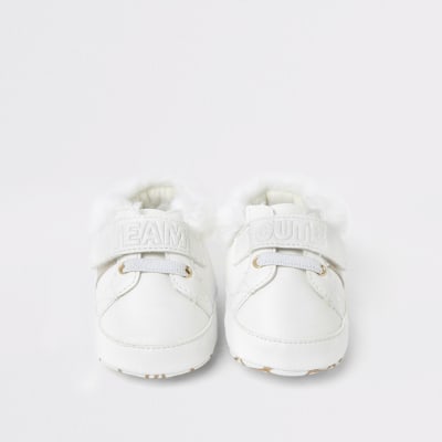 river island baby shoes