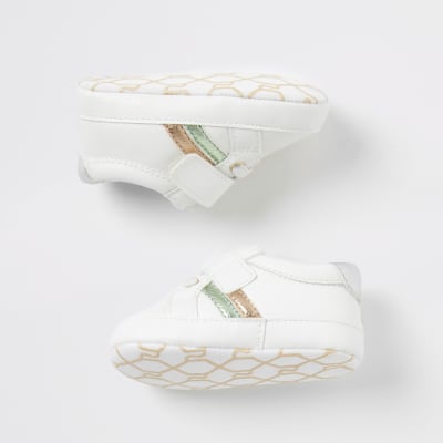 river island baby trainers