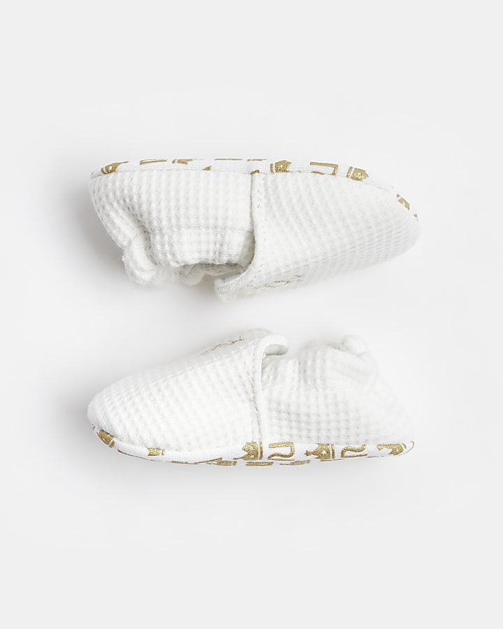 Baby white waffle RI slippers