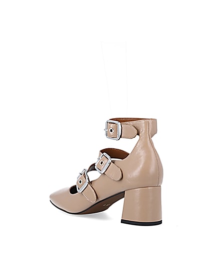 360 degree animation of product Beige buckle heeled shoes frame-6