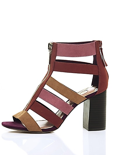 360 degree animation of product Beige colour block caged block heel frame-22
