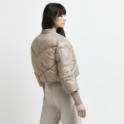 beige cropped puffer coat