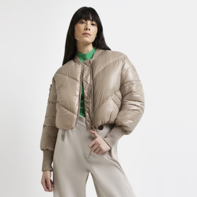 beige cropped puffer coat