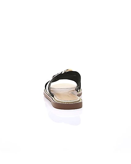 360 degree animation of product Beige cross strap ring flat sandals frame-16