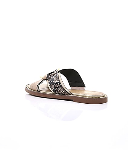 360 degree animation of product Beige cross strap ring flat sandals frame-19