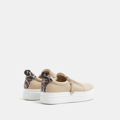 beige flatform trainers
