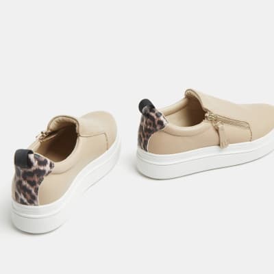 beige flatform trainers