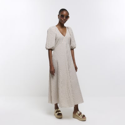 Beige gingham puff sleeve smock midi dress | River Island