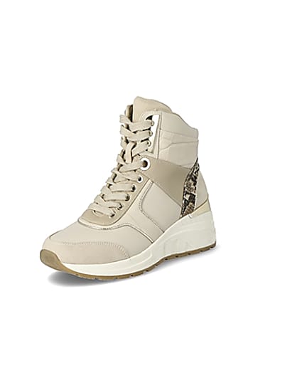 360 degree animation of product Beige high top lace-up wedge trainers frame-0