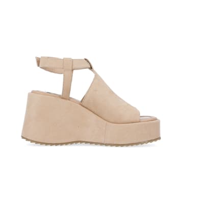 Beige wedges open sales toe