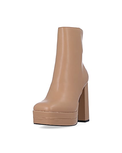360 degree animation of product Beige platform ankle boots frame-23