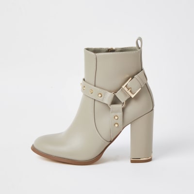 block heel beige boots