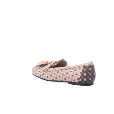 360 degree animation of product Beige RI monogram print loafers frame-6