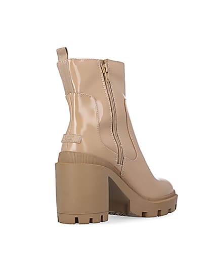 360 degree animation of product Beige rubber heeled ankle boots frame-12