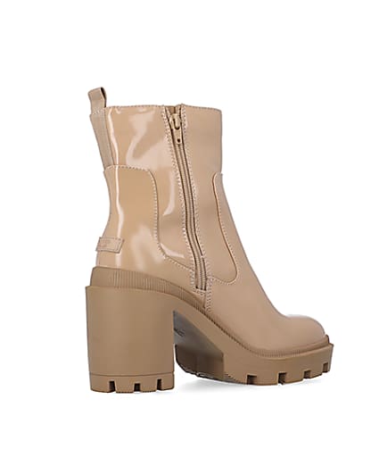 360 degree animation of product Beige rubber heeled ankle boots frame-13