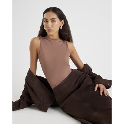 Beige Sleeveless Boat Neck Top