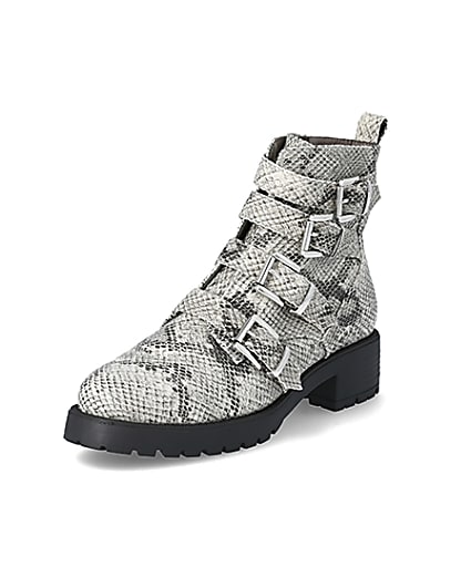 360 degree animation of product Beige snake print buckle chunky ankle boots frame-0