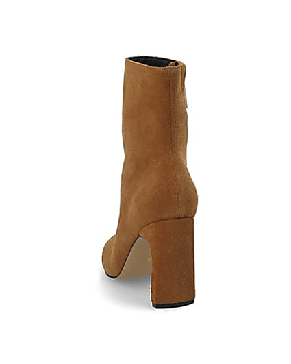 360 degree animation of product Beige suede heeled ankle boot frame-8