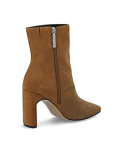 360 degree animation of product Beige suede heeled ankle boot frame-13