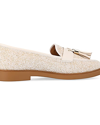 360 degree animation of product Beige tassel trim loafers frame-14
