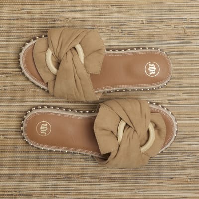 Beige twisted flat sandals River Island