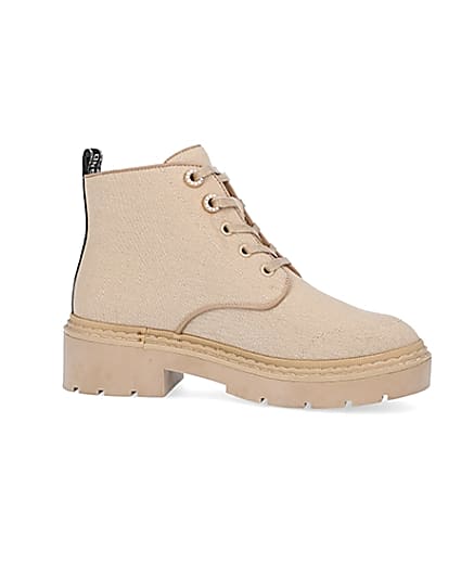 360 degree animation of product Beige wide fit RI branded boots frame-16