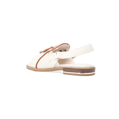 360 degree animation of product Beige wide fit sling back shoes frame-6