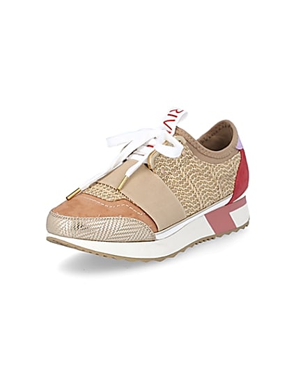 360 degree animation of product Beige woven elasticated runner trainers frame-0