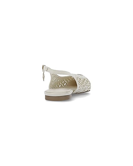 360 degree animation of product Beige woven pumps frame-10