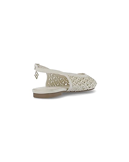 360 degree animation of product Beige woven pumps frame-11