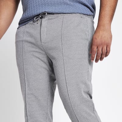 check skinny fit joggers